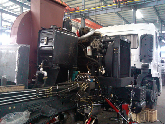 4方掃路車(chē) 4方掃路車(chē)