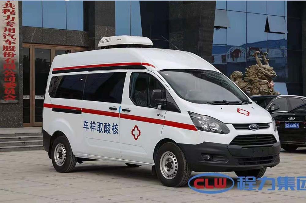 福特全順V362核酸取樣檢測(cè)車圖片2