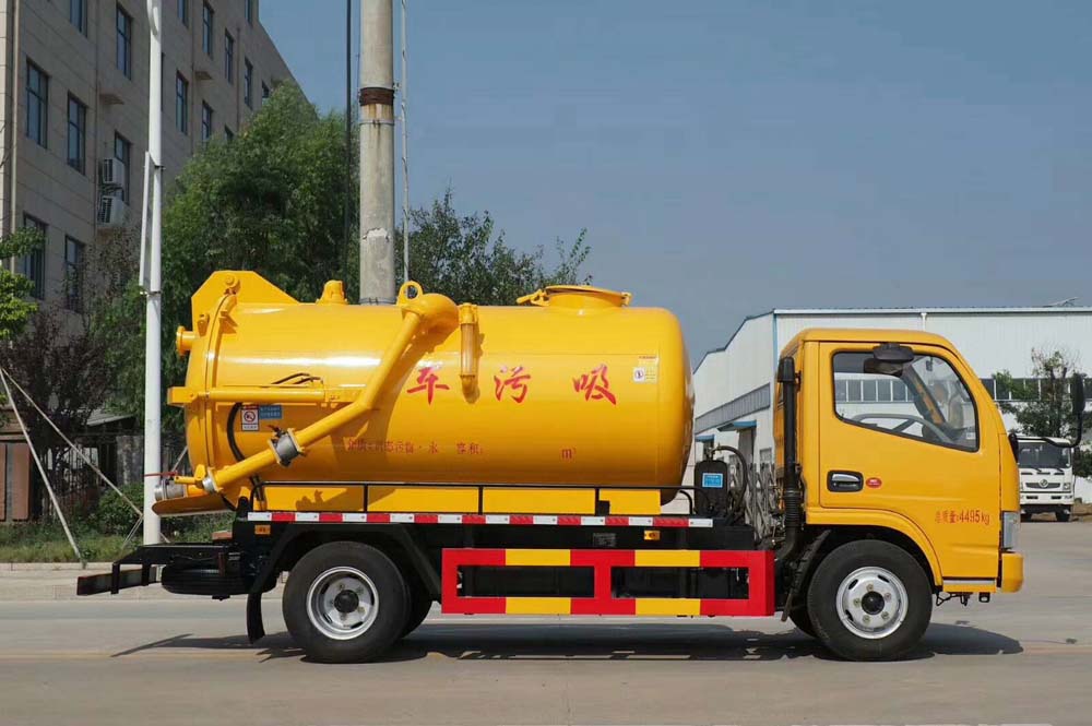 東風多利卡D6國六5方吸污車圖片3