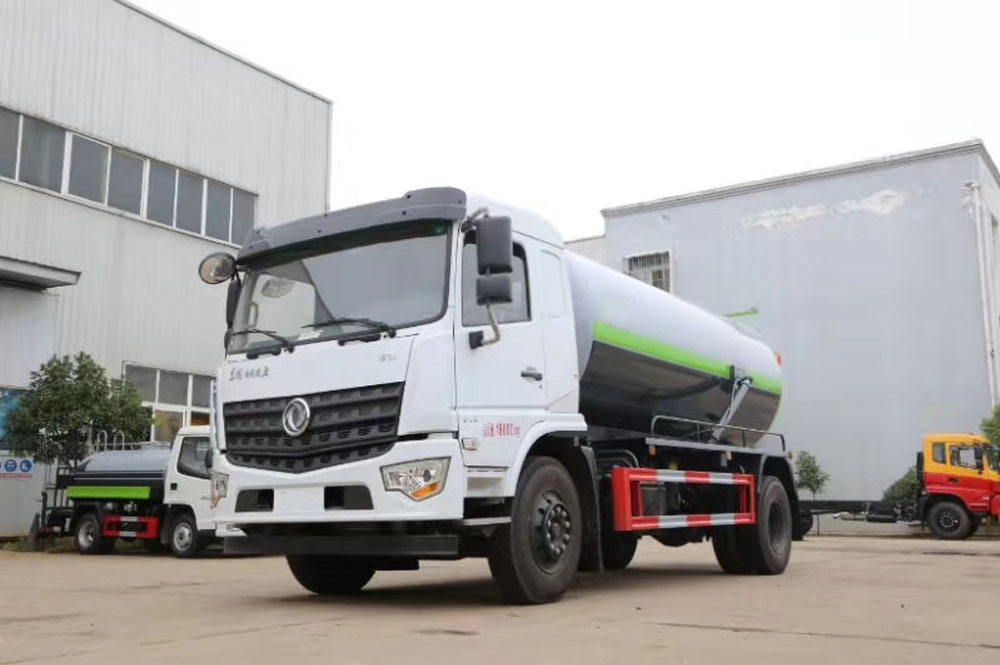 東風(fēng)黑金剛國(guó)六12方吸污車(chē)